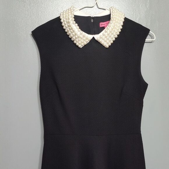 Betsey Johnson black fit and flare dress with pearl collar size 2 - Picture 1 of 13